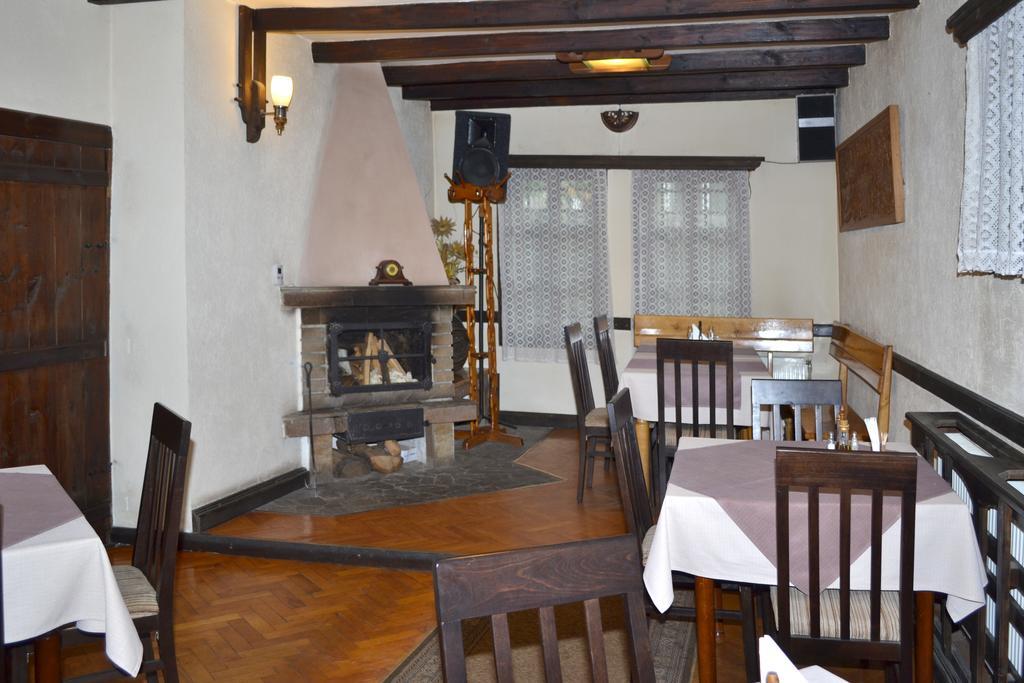 Krasteva House 호텔 베르코비차 외부 사진