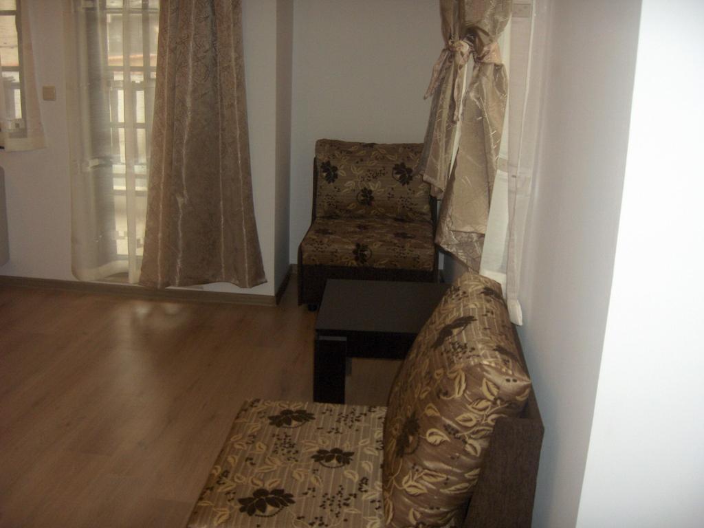 Krasteva House 호텔 베르코비차 객실 사진